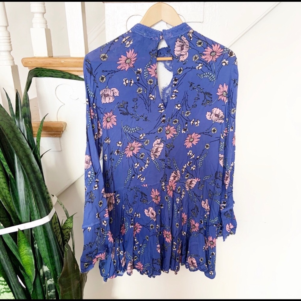 Lulu’s floral pattern mini dress
